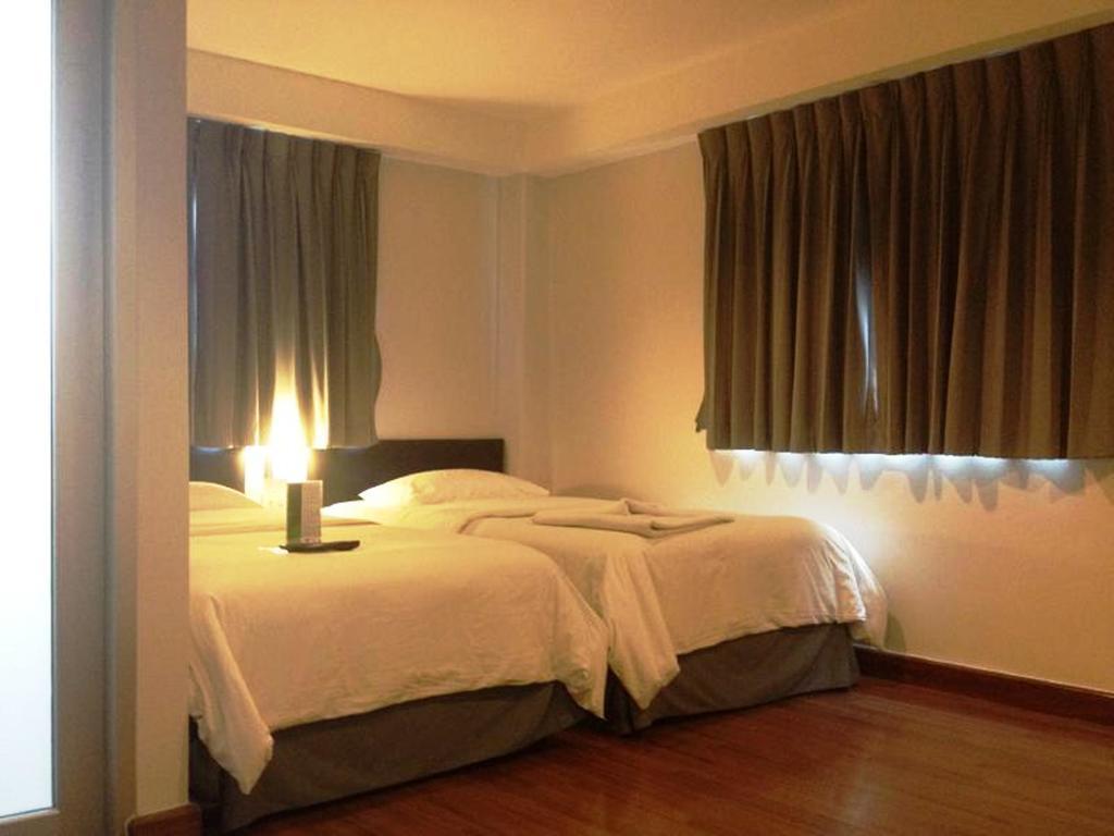 My Hotel Pratunam Бангкок Экстерьер фото